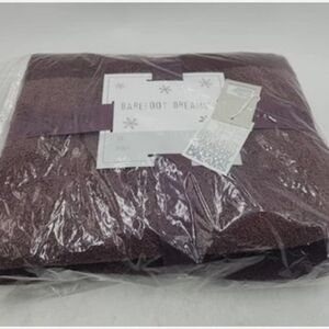 Barefoot Dreams Cozy Chic Throw in Rich Black Currant